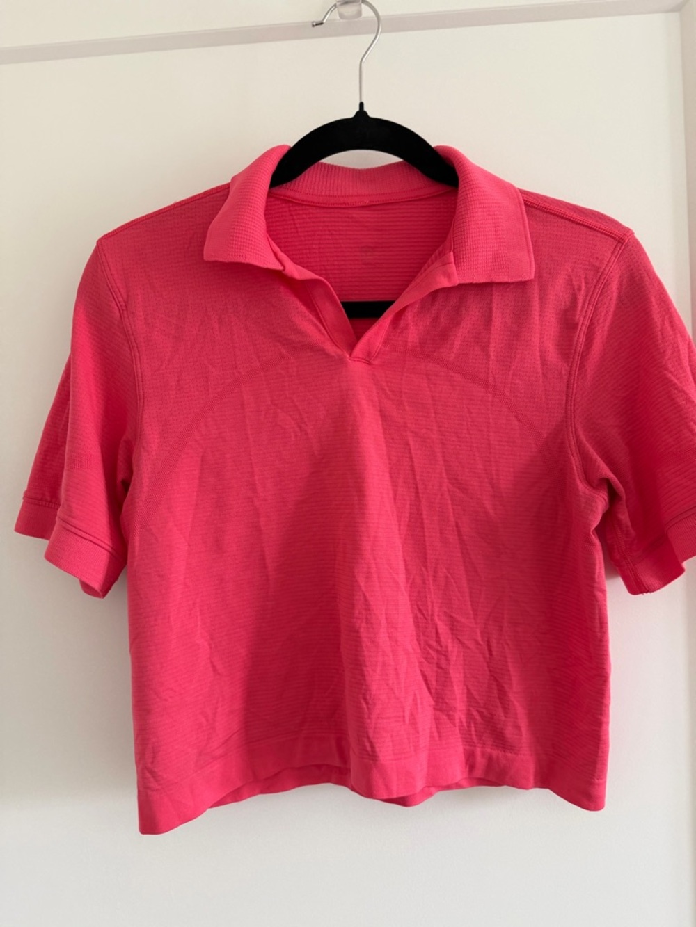 Lululemon Women’s Pink Athletic Polo Crop Top Size Small